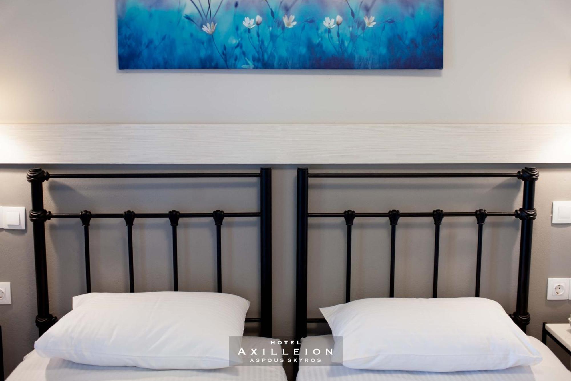 Achilleion Hotel Skyros Exterior photo