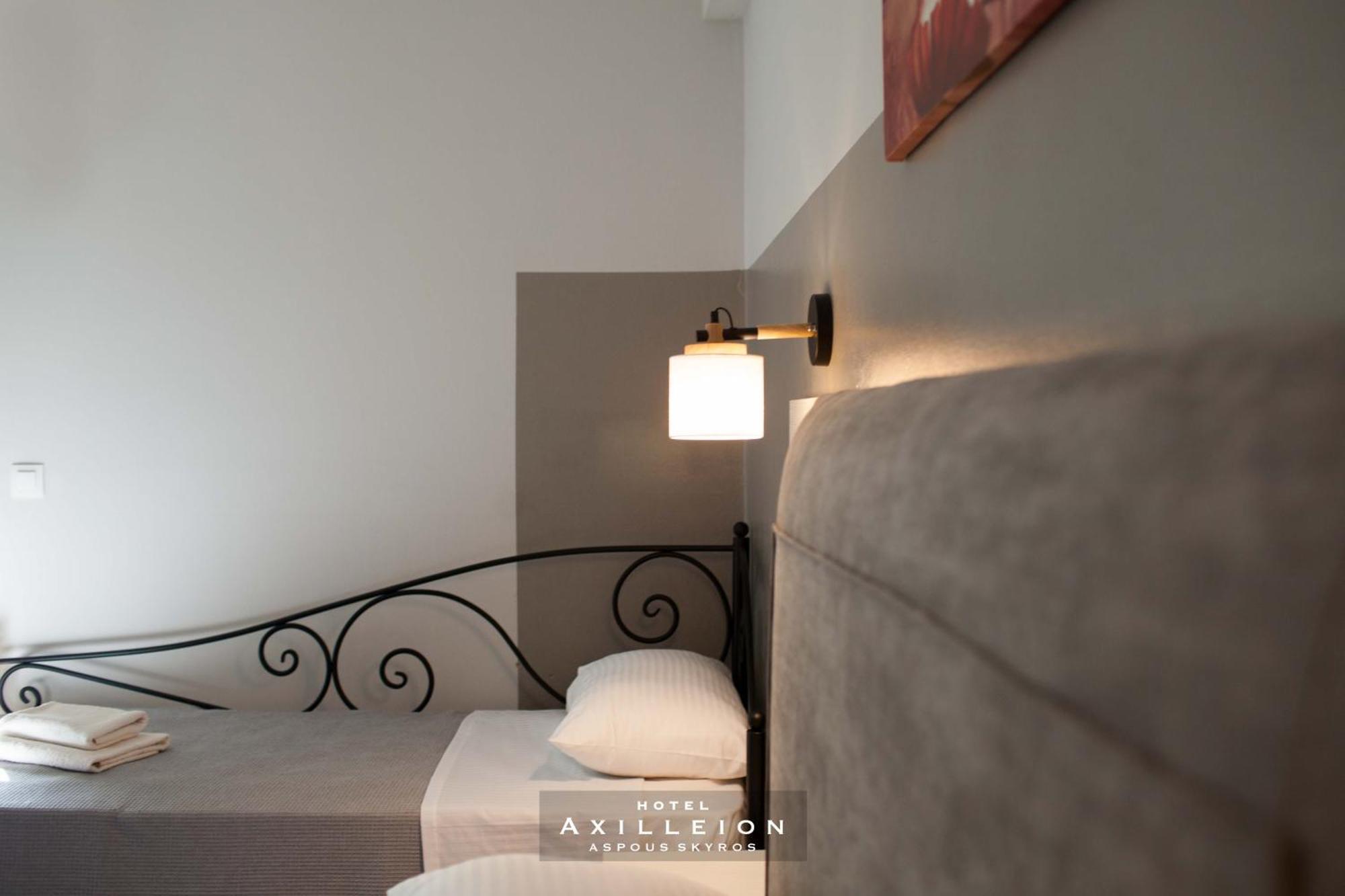 Achilleion Hotel Skyros Exterior photo