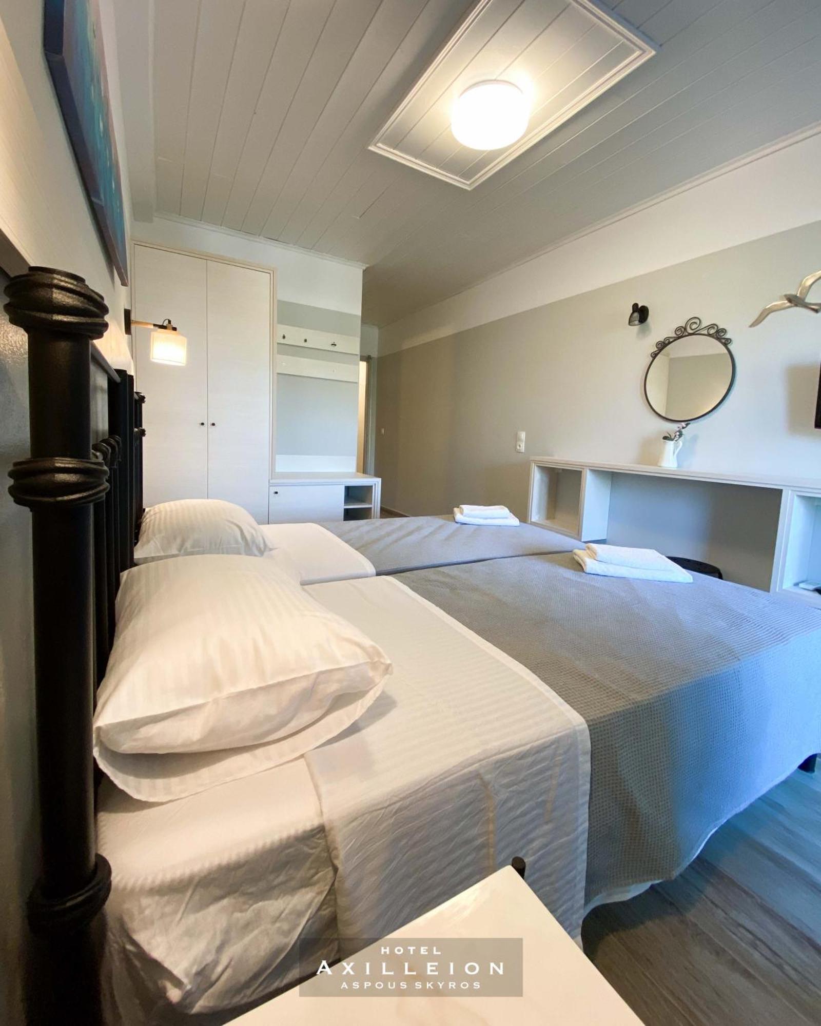 Achilleion Hotel Skyros Exterior photo